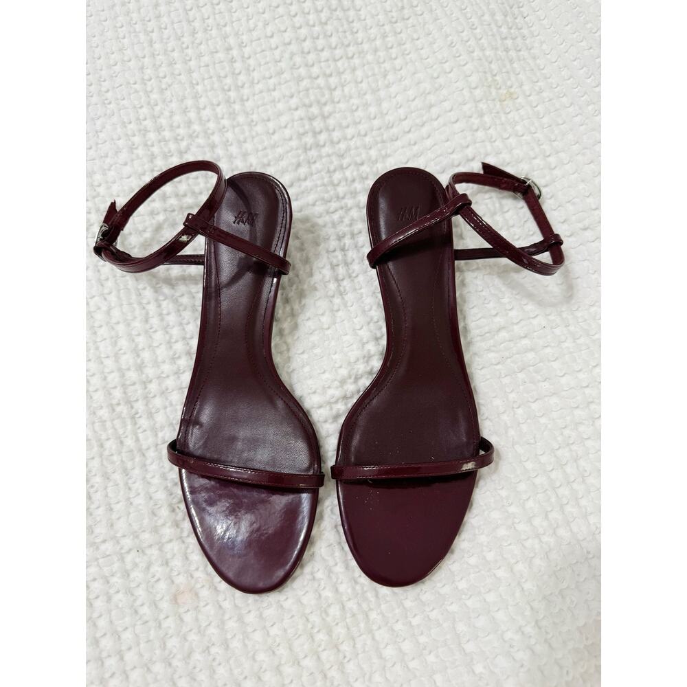 H&M Burgundy Patent Strappy Kitten Heel Sandals Size 38 - Picture 3 of 5